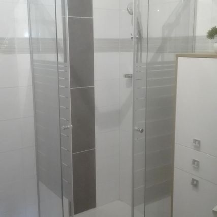 Glasduschen